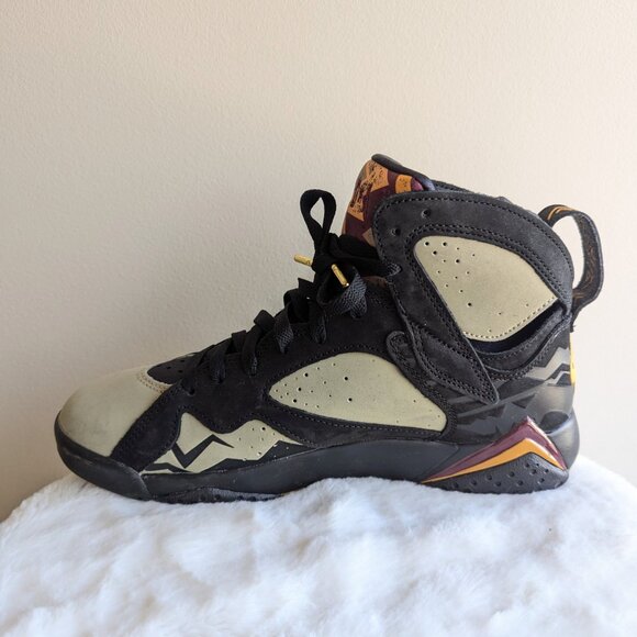 The Air Jordan 7 Retro ‘Black Olive’ - Picture 7 of 9